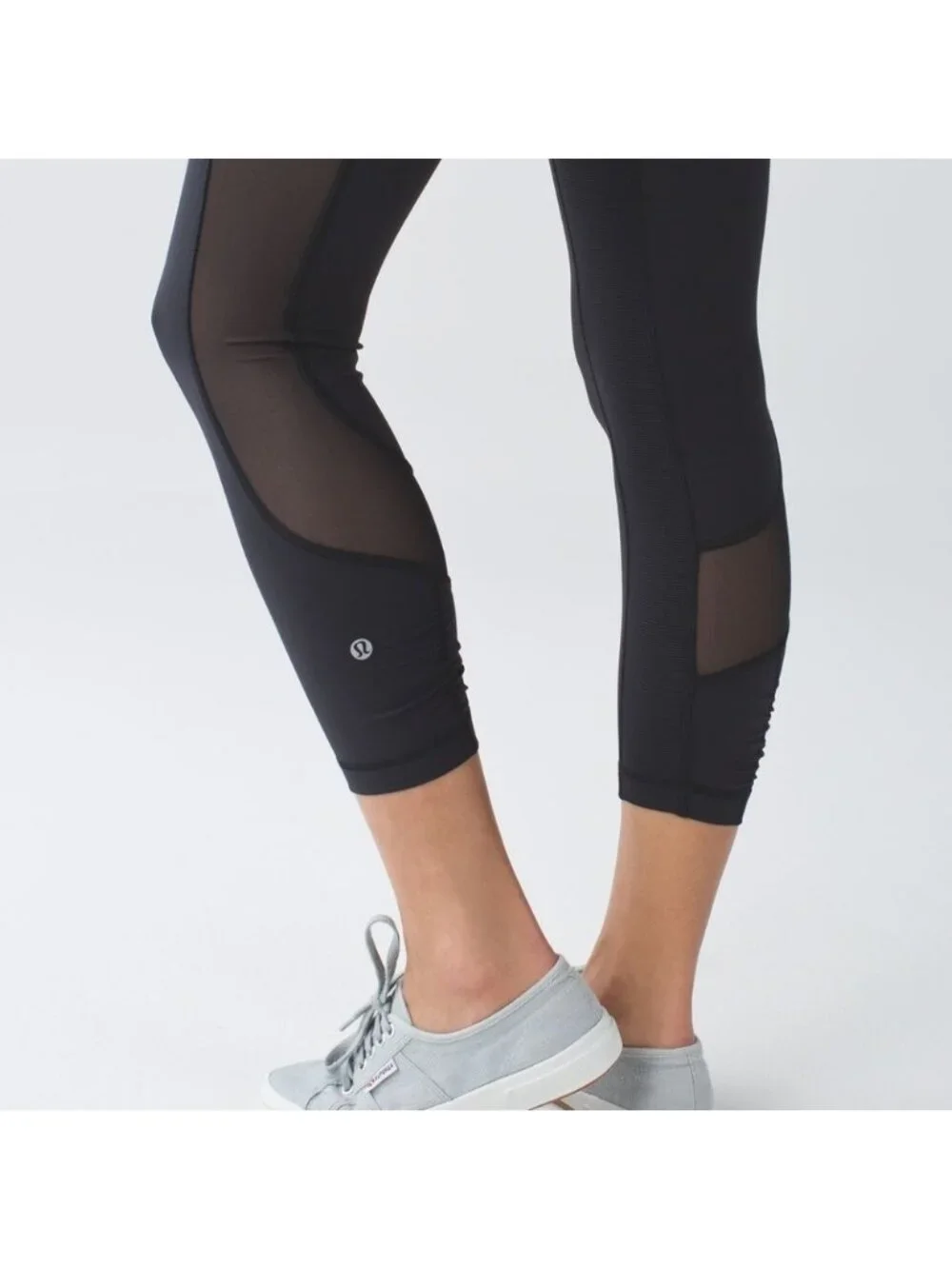 Lululemon Seek The Heat Crop Black 25